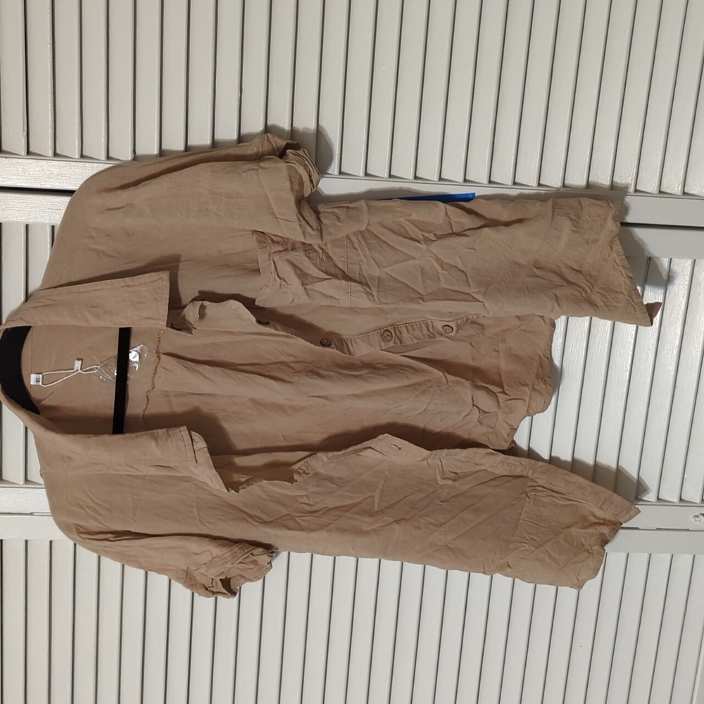 Tan short sleeve button up